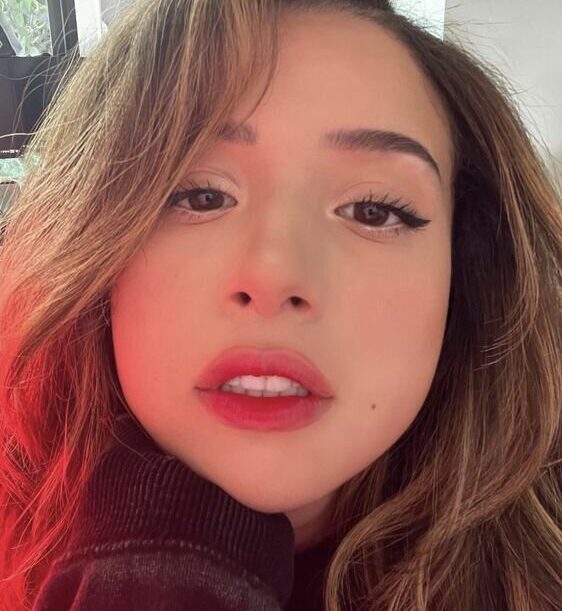 POKIMANE – So beautiful!