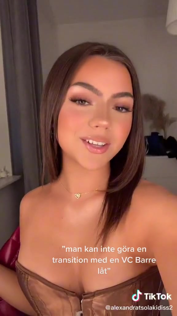 Alexandra Tsolakidis New Video Show Boobs