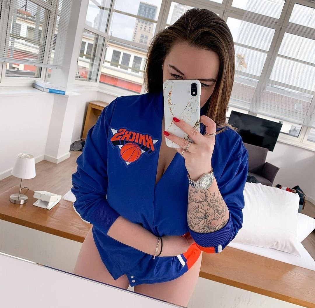anna schmidt – New Video