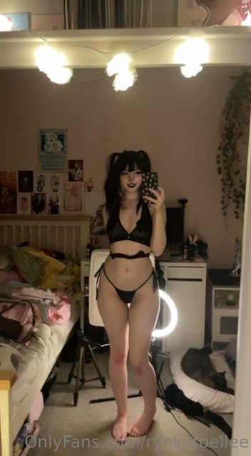 rynkerbelle – New video very lewd