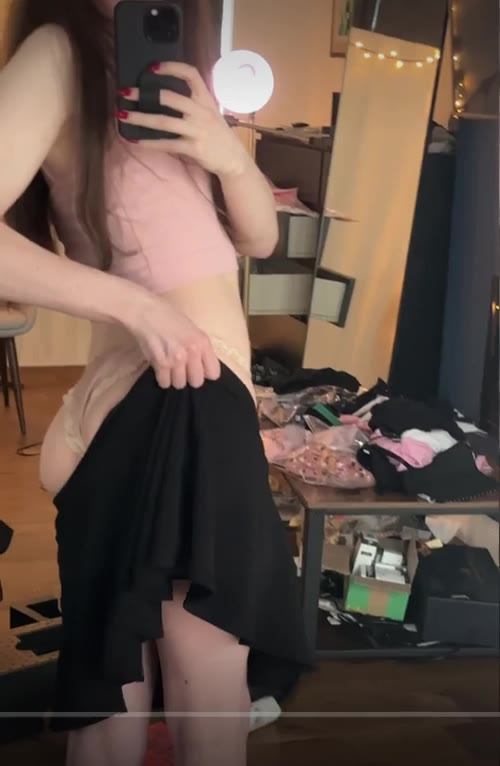 F1nn5ter – her erotic videos