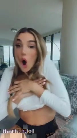 Lyna Perez – [ Leak ] Nip slip