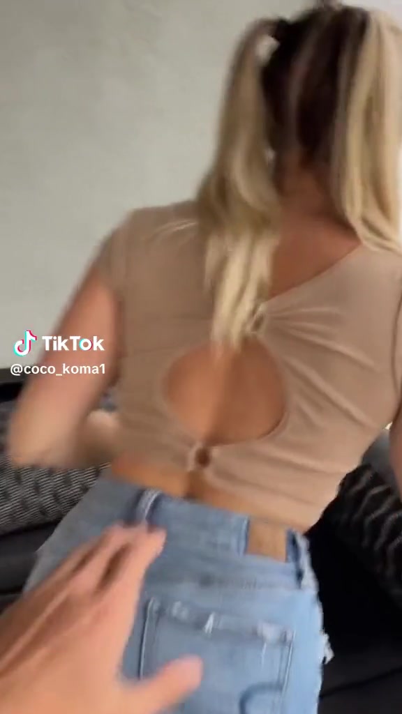 Coco Koma – New video sexy