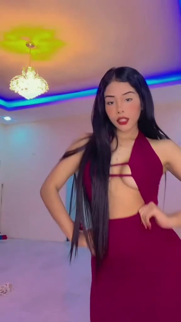 Daniela Ronquillo Her sexy body video