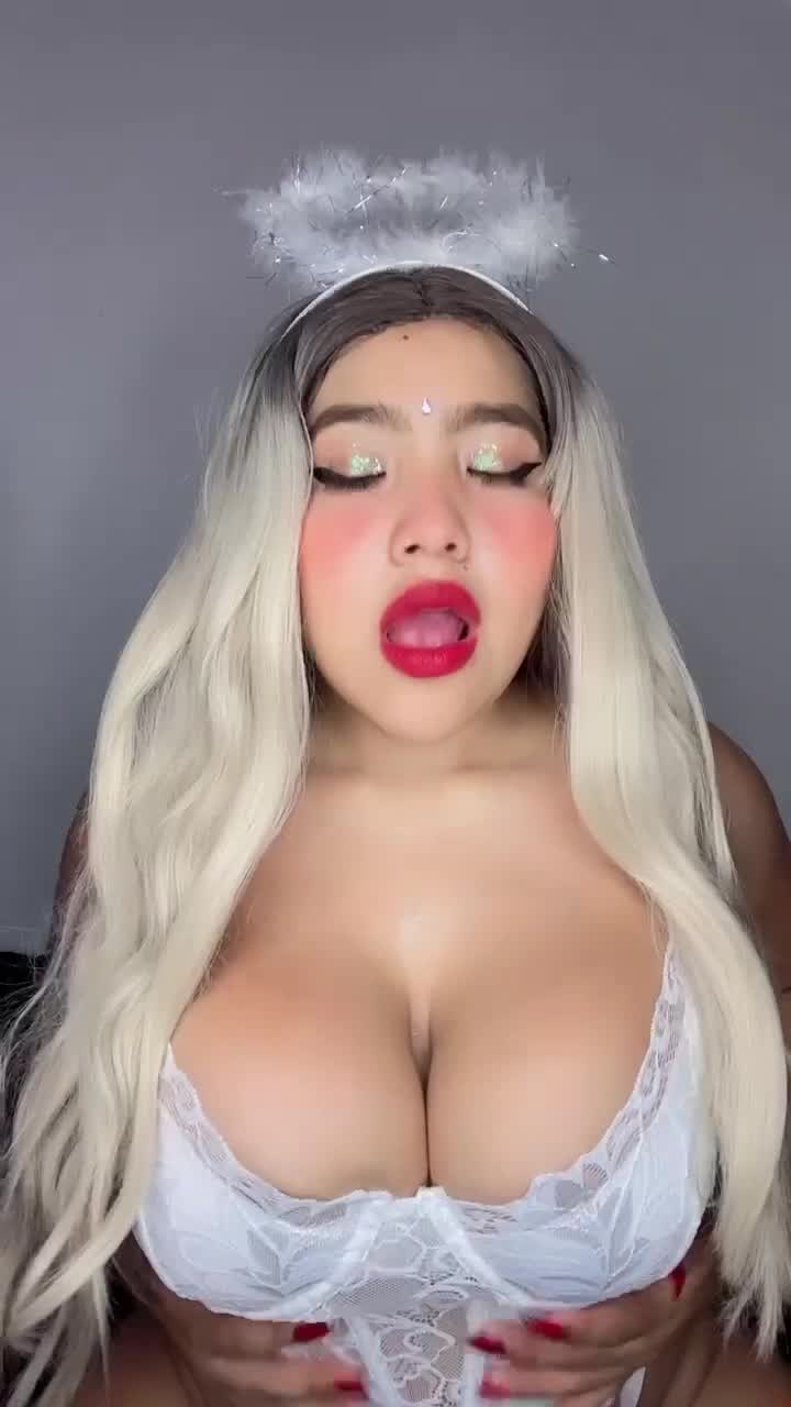Dulce Viri Onlyfans – Her erotic video