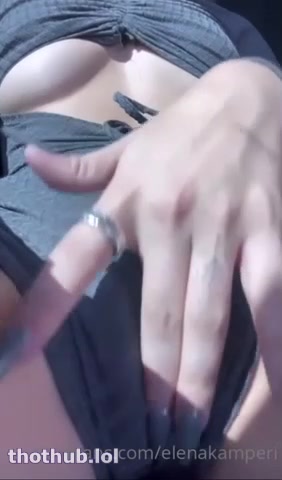 Elena Kamperi Masturbate in the car – Onlyfans
