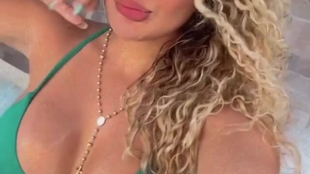 Karmen Mestre Her sexy video