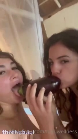 Lupuwellness [ Lesbian ] Big Dildo