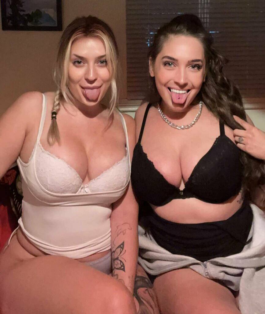 snowmixy Onlyfans – Show Big Boobs Bouncing Very Lewd