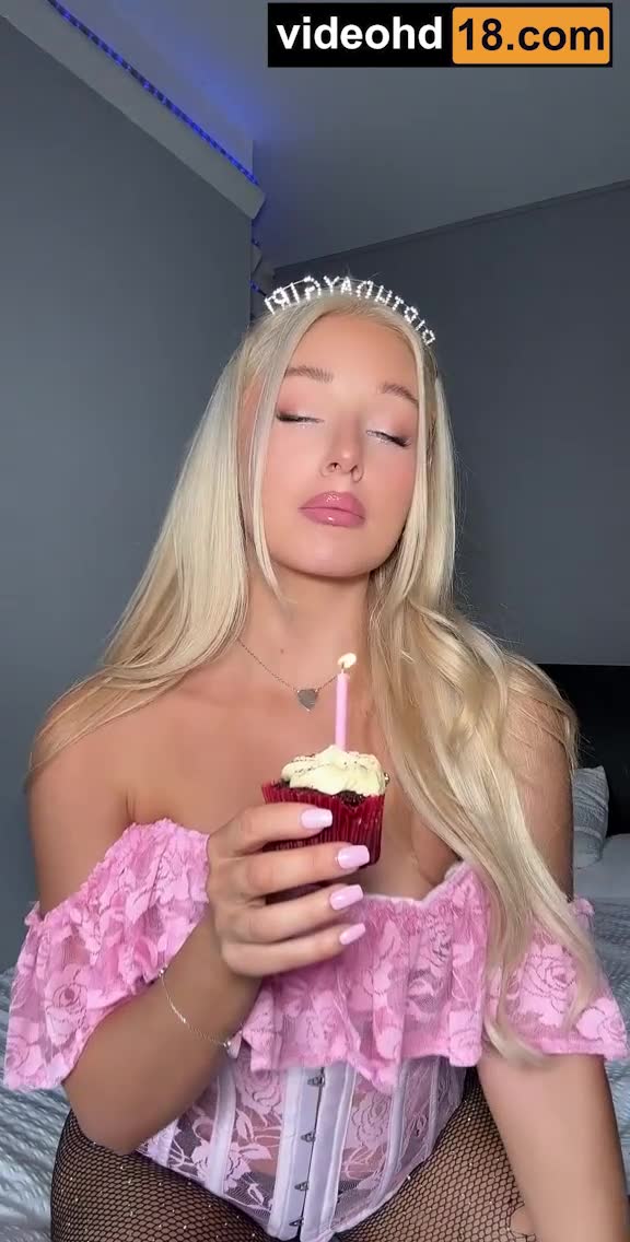 Charlotte Parkes Onlyfans – HPBD Video