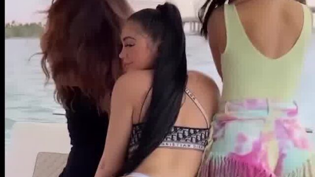 Jailyne Ojeda Bikini Show Big Ass On Beach
