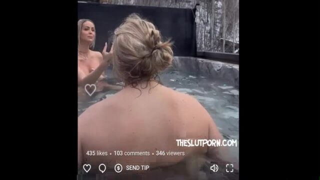 Lexicgoldberg [ Lesbian ] Nude On Bathtub Of 1 Onlyfans