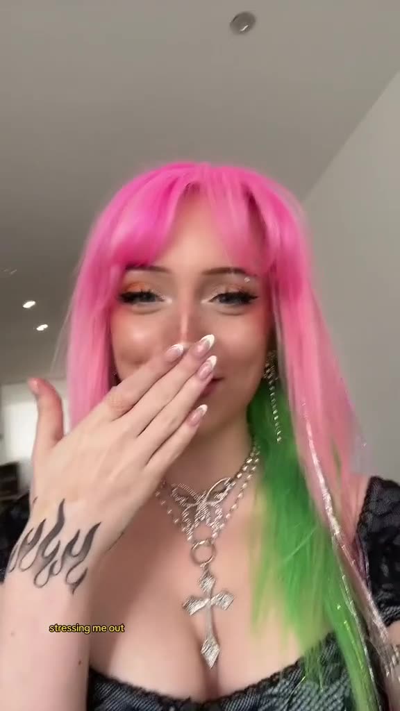 eva violet New Video !!!