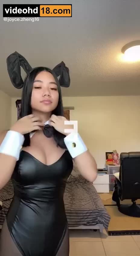 joymei Show Big Boobs And Bouncing Ass Very Lewd