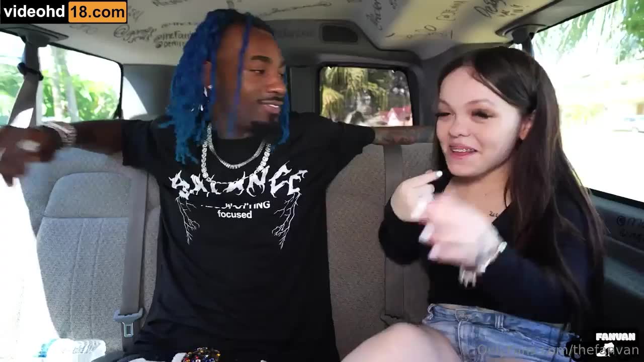 Kelsey lawrence With The Fan Van – Onlyfans Leaked Video