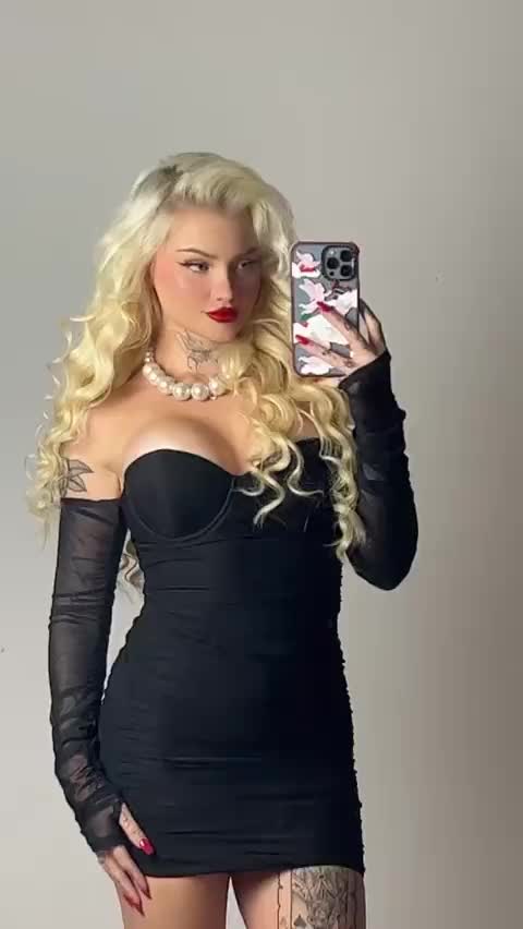 Lowri Rose Onlyfans Leaked Video !!!!