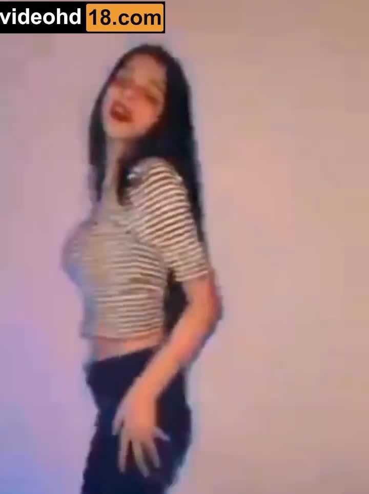 oye ayesha/mera dil ye pukare aaja girl viral video
