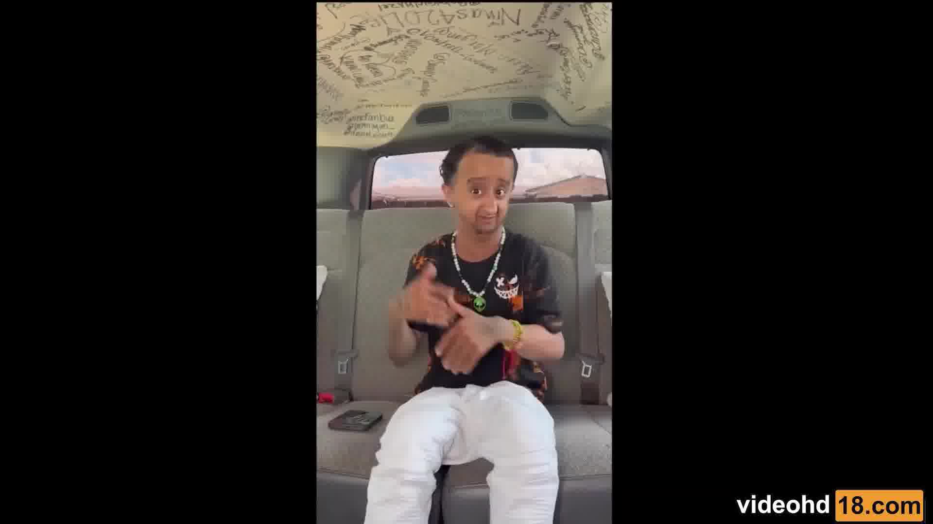 Baby Alien Sex Tape With Kisha Chavis In The Fan Van/The Fan Bus
